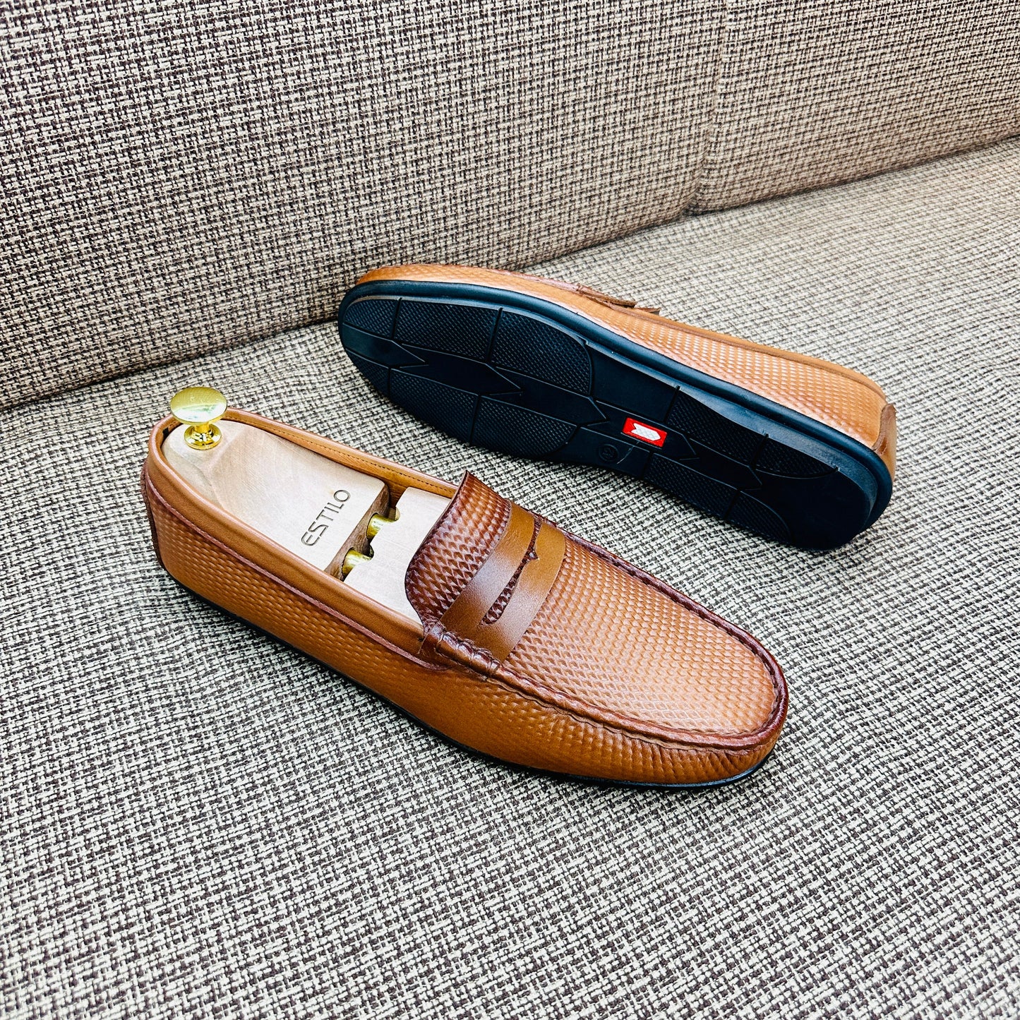 Genuine Cow Leather Premium Loffer (459)