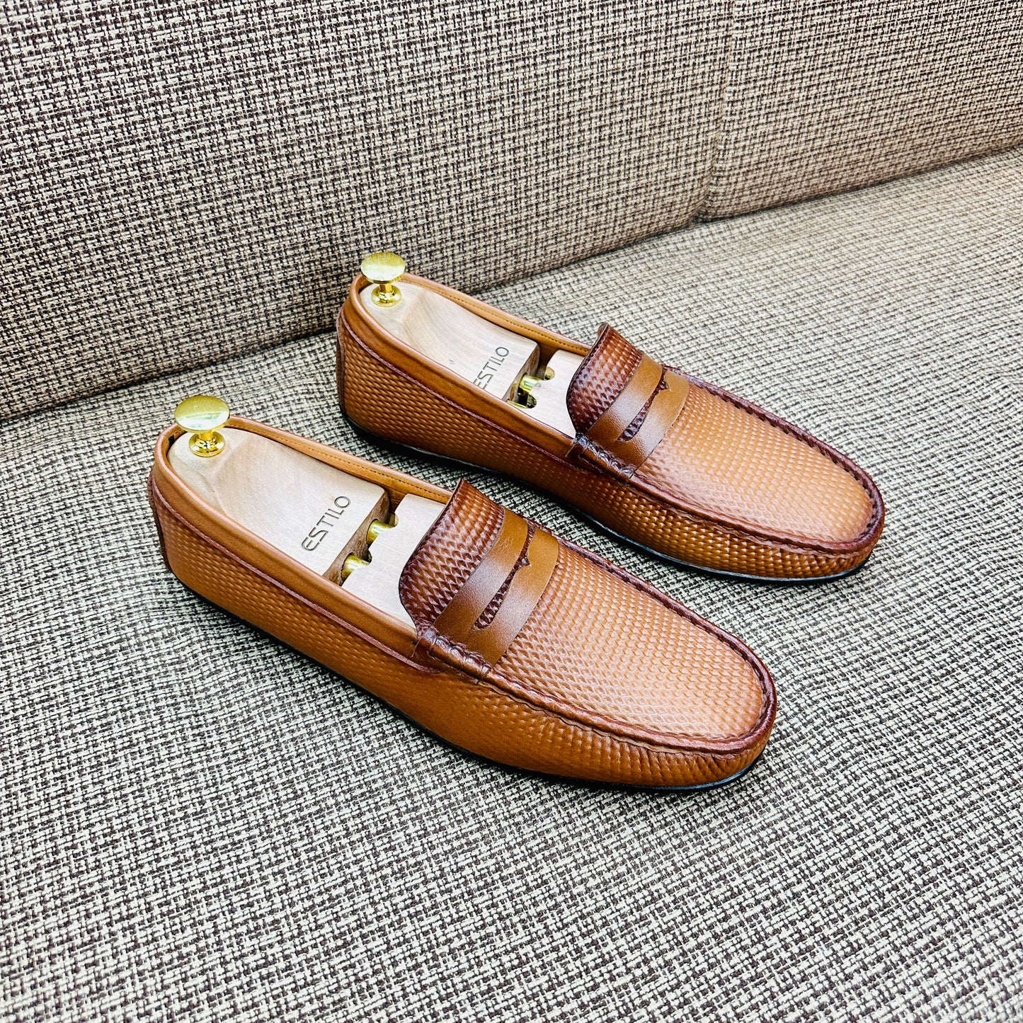 Genuine Cow Leather Premium Loffer (459)