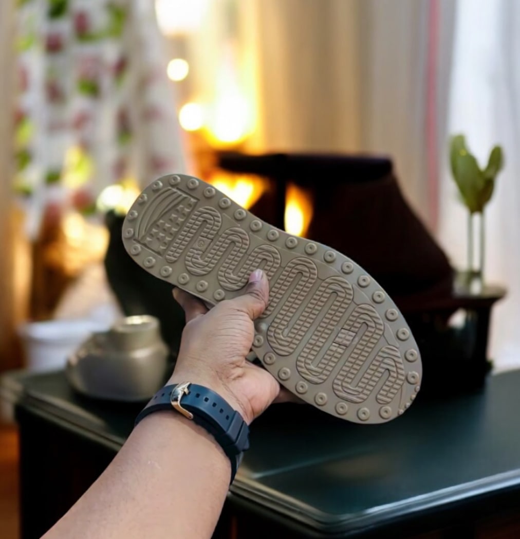 Dual-Tone Everyday Classic Comfort Sneakers (S-312)